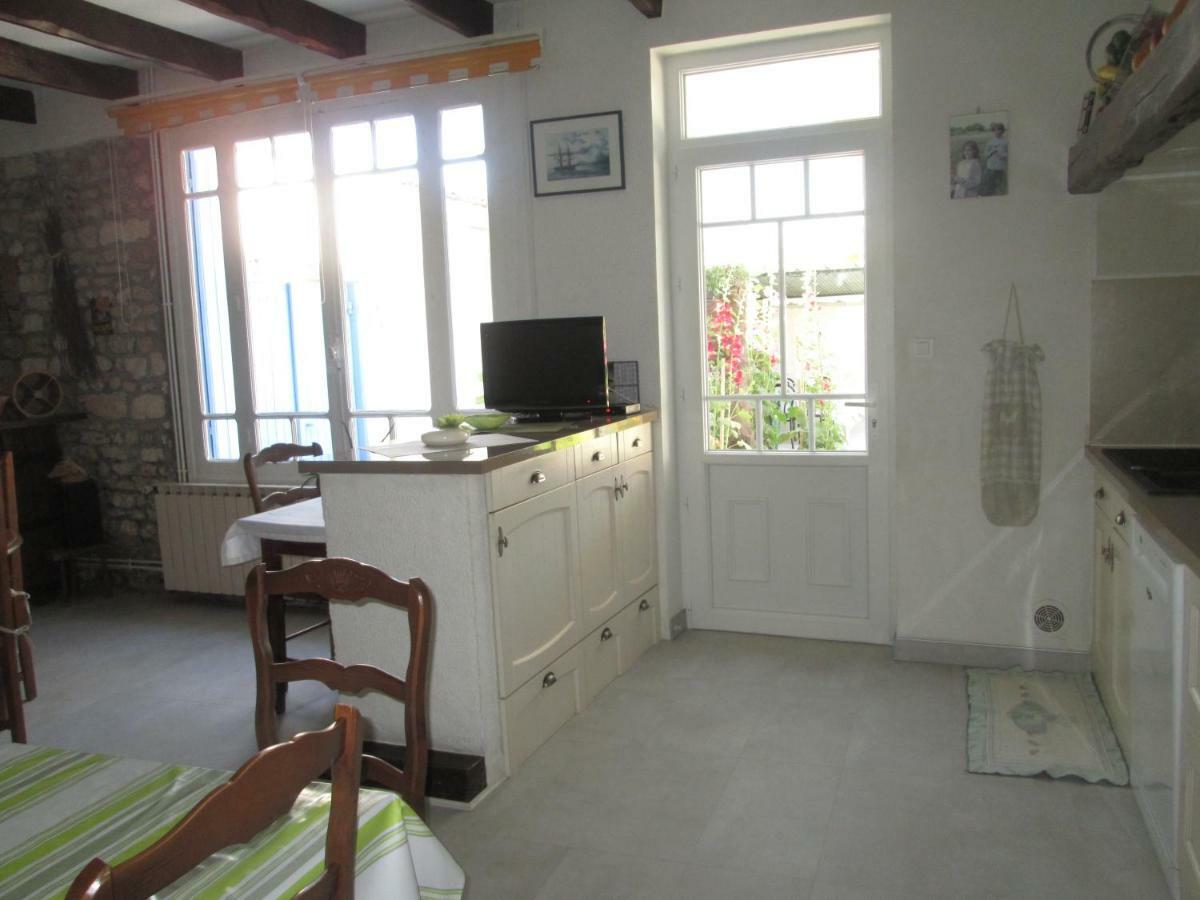 Maison Confortable Wi-Fi Animaux Oui Marennes  Bagian luar foto